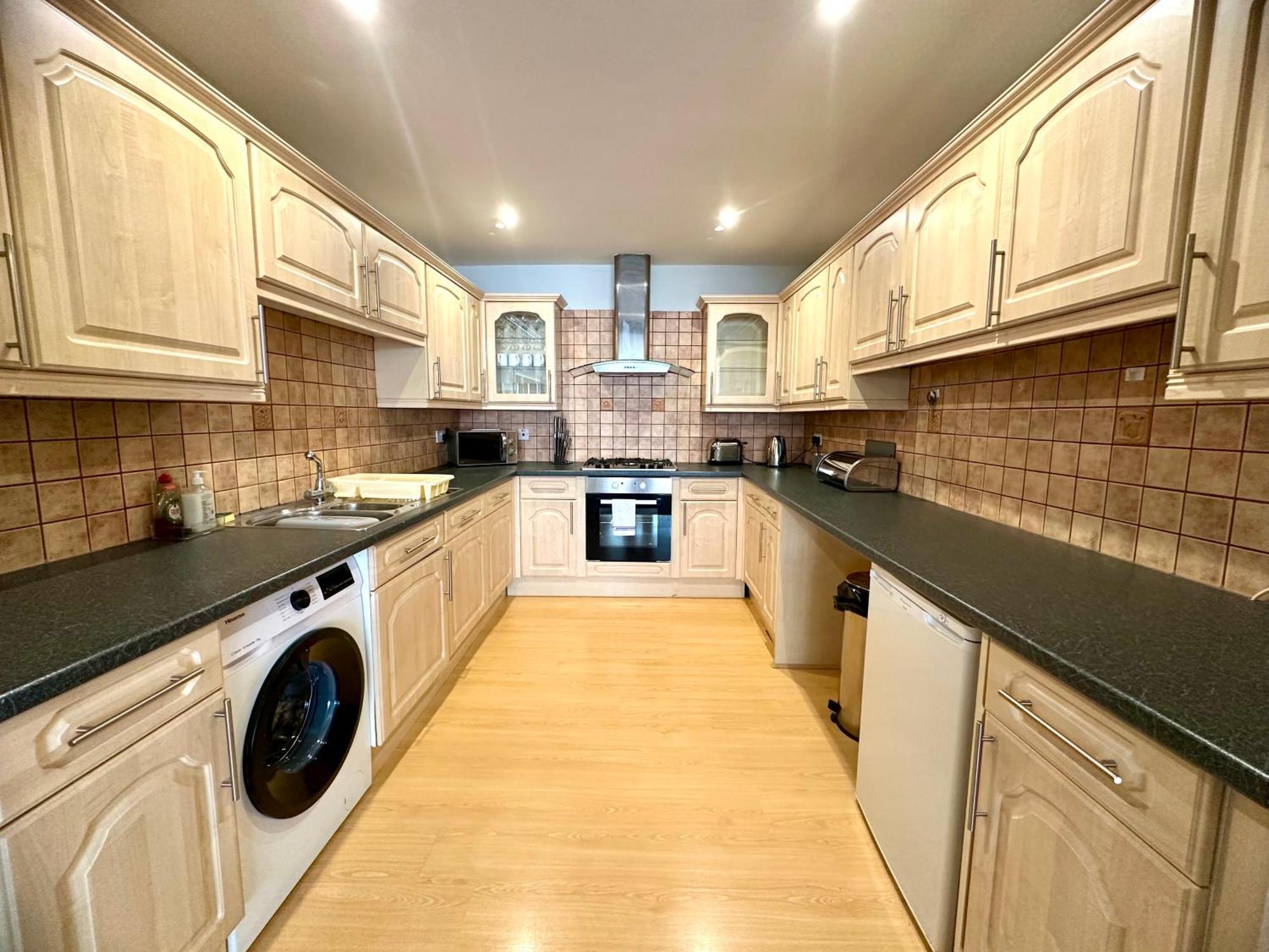 Fabrik Apartments - Harrowside By Blackpool Service Apartements Экстерьер фото